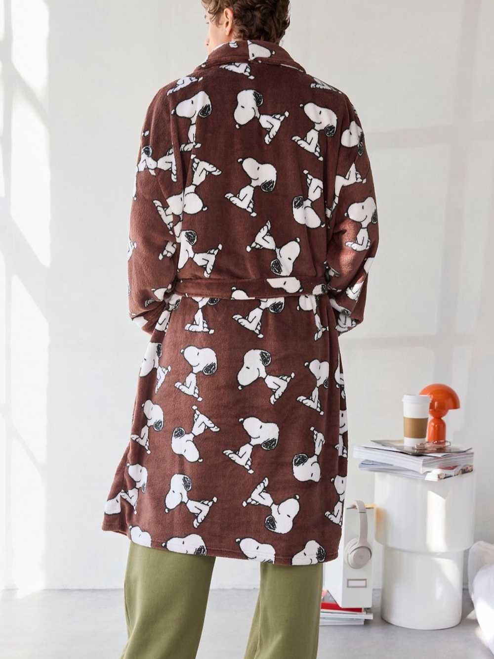 Peanuts Snoopy Pattern Lounge Robe - Picture 2 of 4